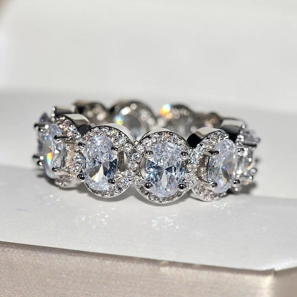 The “Traci” Oval Lab Created Diamond Pave Band - Picture 4 of 6